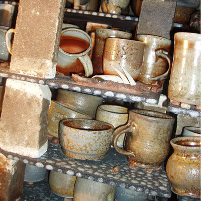 unloading pots